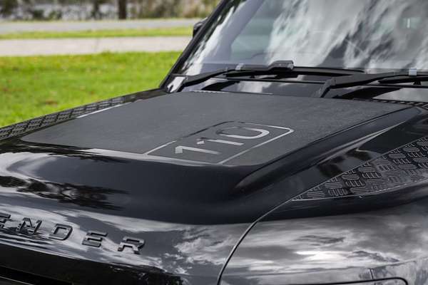 2020 Land Rover Defender 110 P400 SE L663