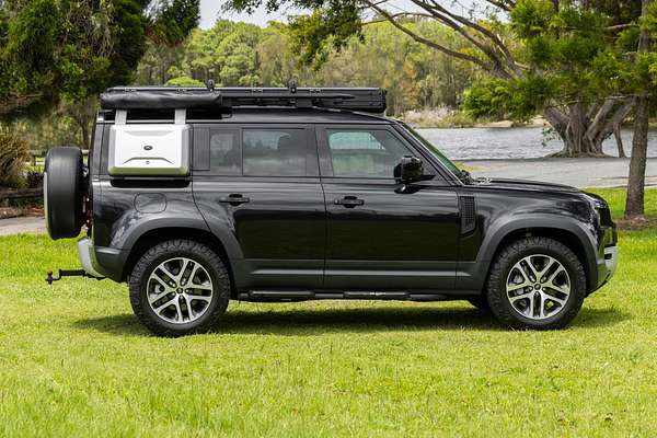 2020 Land Rover Defender 110 P400 SE L663