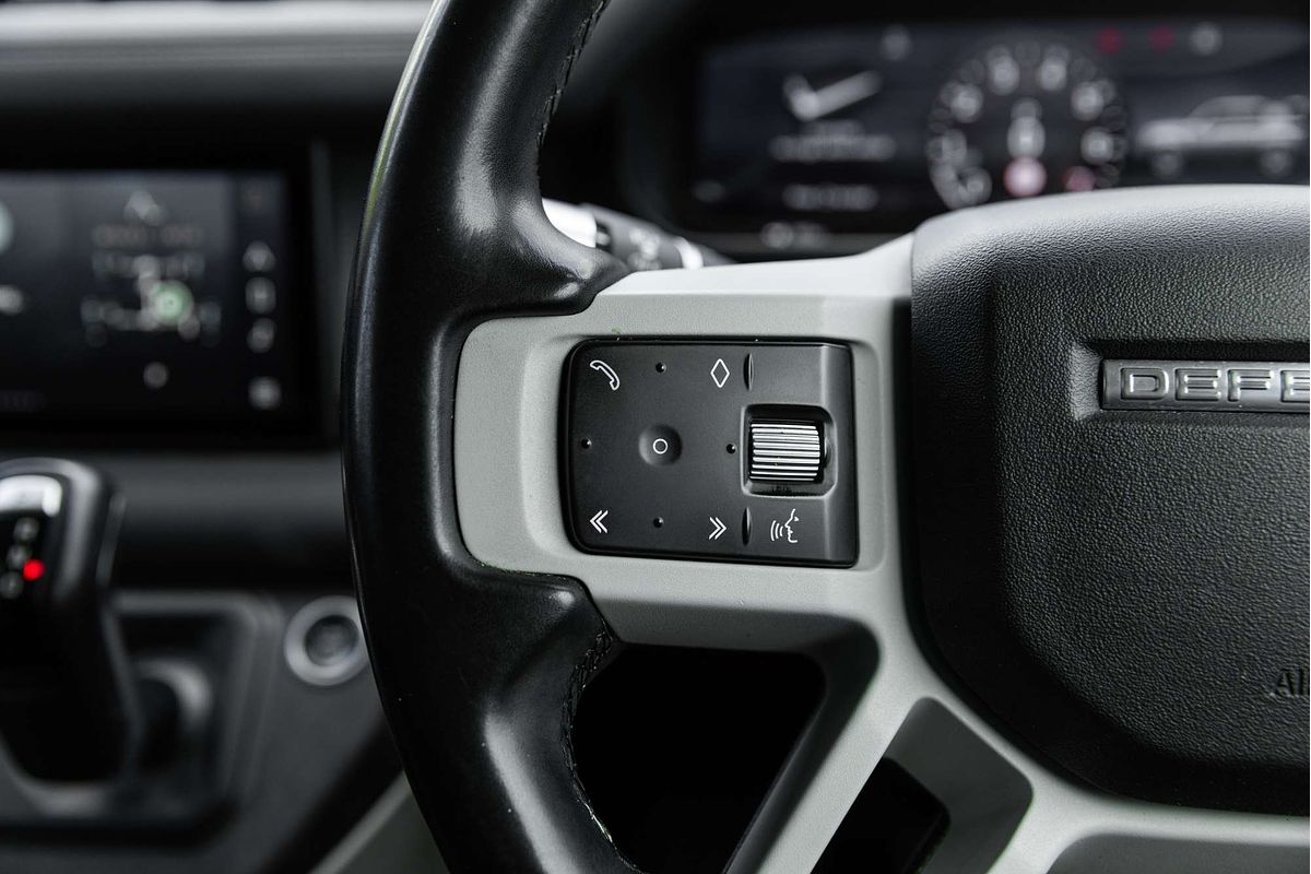 2020 Land Rover Defender 110 P400 SE L663