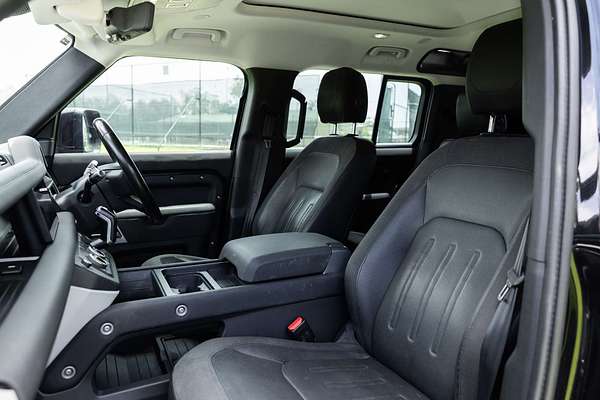 2020 Land Rover Defender 110 P400 SE L663