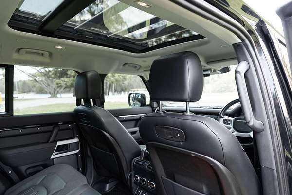 2020 Land Rover Defender 110 P400 SE L663