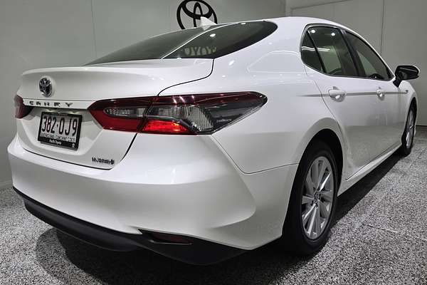 2022 Toyota Camry Ascent AXVH70R