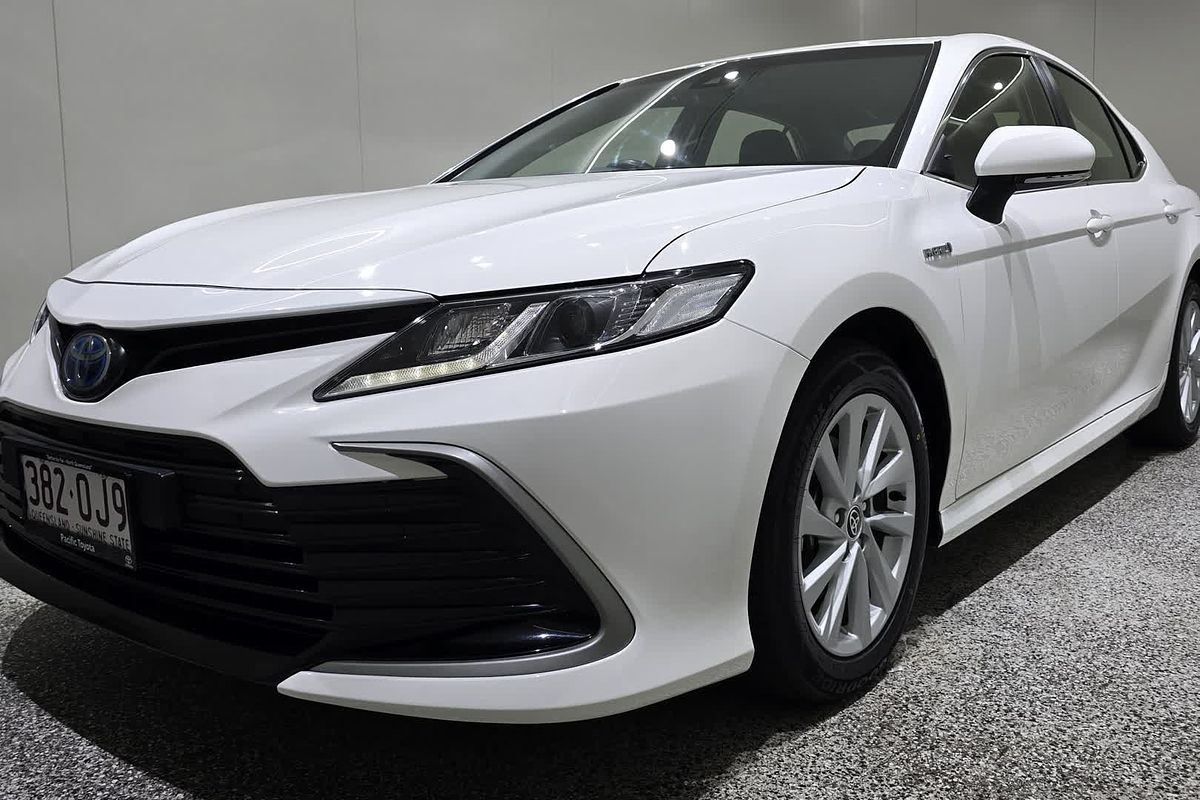 2022 Toyota Camry Ascent AXVH70R