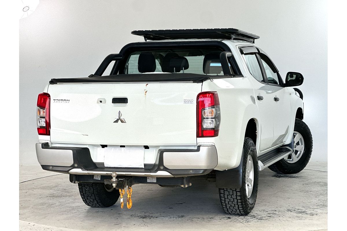 2018 Mitsubishi Triton GLX MQ 4X4
