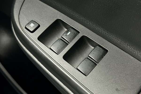 2018 Mitsubishi Triton GLX MQ 4X4