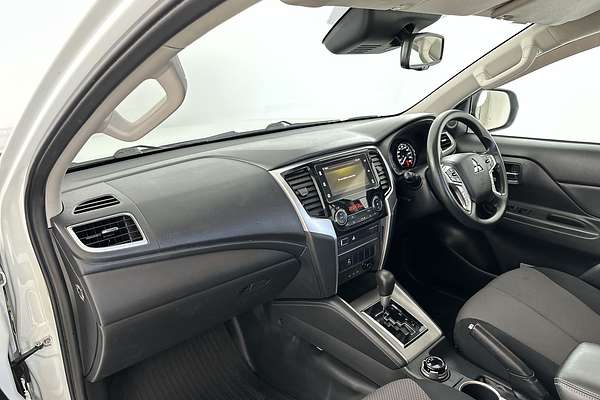 2018 Mitsubishi Triton GLX MQ 4X4