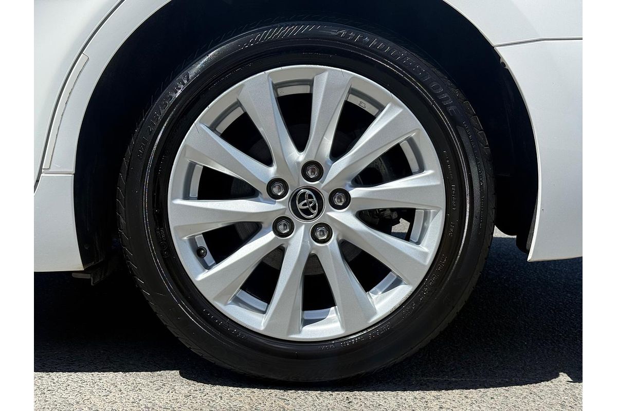 2018 Toyota Camry Ascent ASV70R