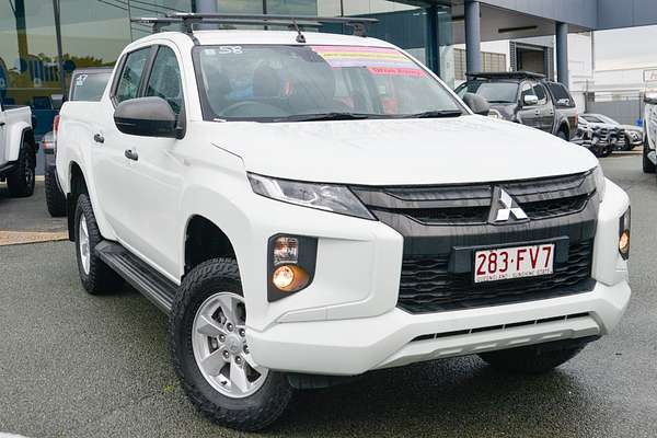 2022 Mitsubishi Triton GLX+ MR 4X4