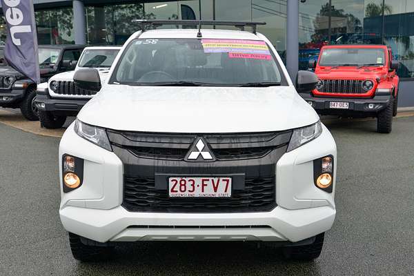 2022 Mitsubishi Triton GLX+ MR 4X4 thumb-2