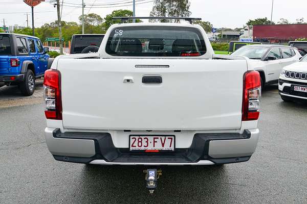 2022 Mitsubishi Triton GLX+ MR 4X4 thumb-6