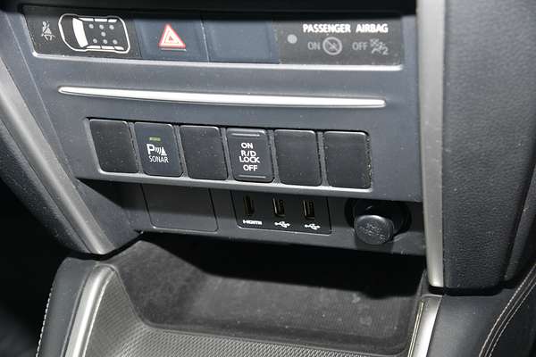 2022 Mitsubishi Triton GLX+ MR 4X4 thumb-13