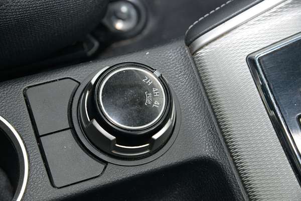 2022 Mitsubishi Triton GLX+ MR 4X4 thumb-14