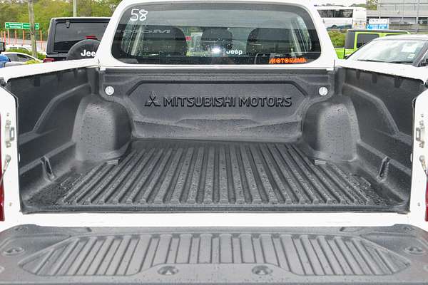 2022 Mitsubishi Triton GLX+ MR 4X4 thumb-18