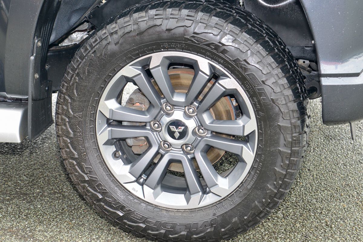 2019 Mitsubishi Triton GLS MR 4X4