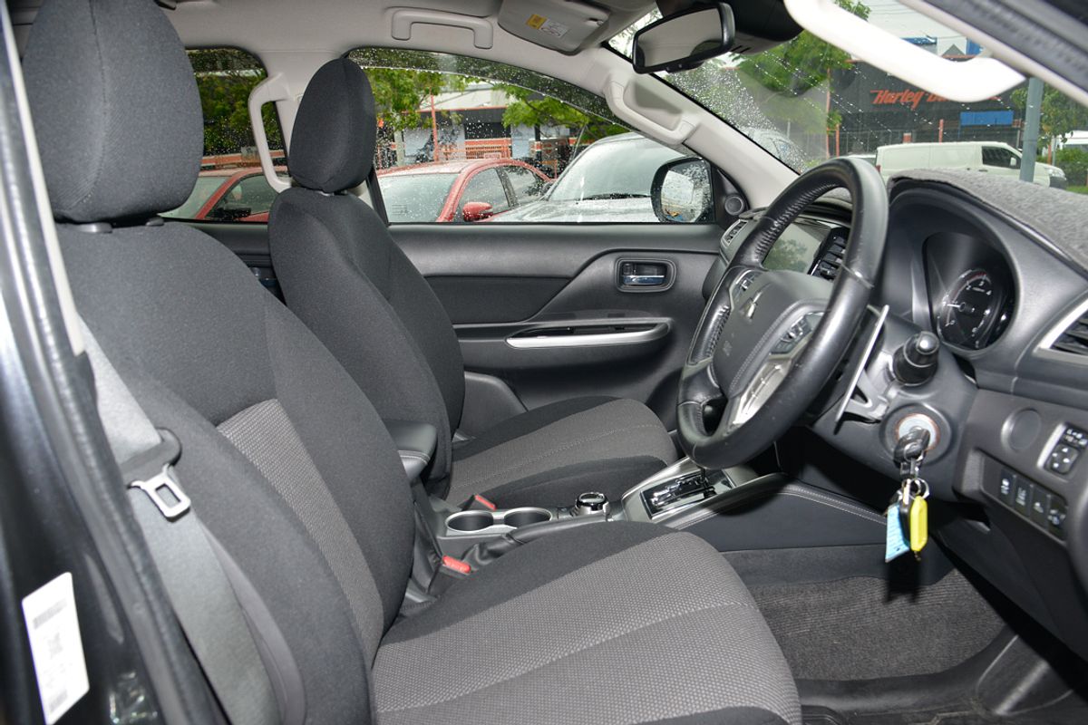 2019 Mitsubishi Triton GLS MR 4X4