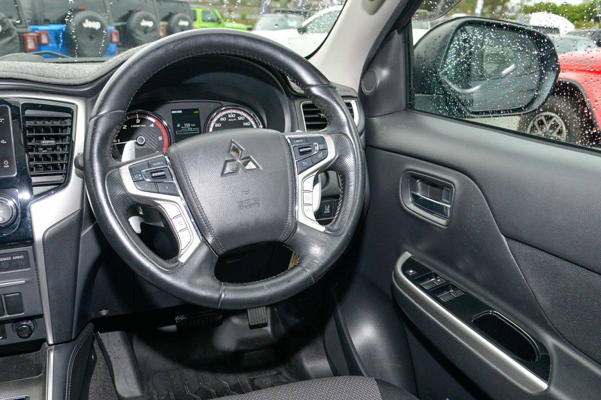 2019 Mitsubishi Triton GLS MR 4X4