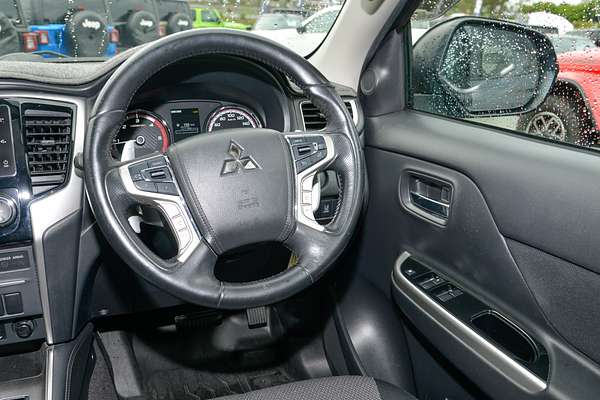 2019 Mitsubishi Triton GLS MR 4X4