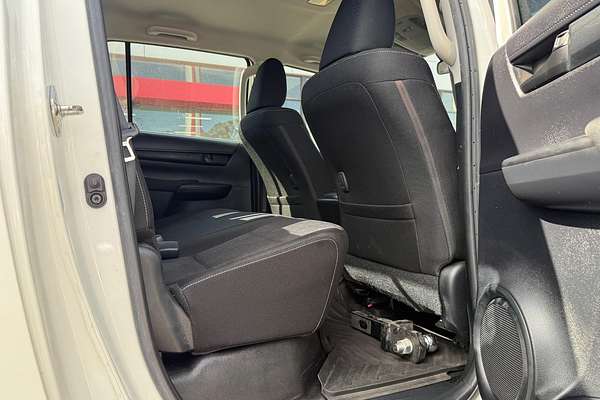 2019 Toyota Hilux SR GUN126R 4X4