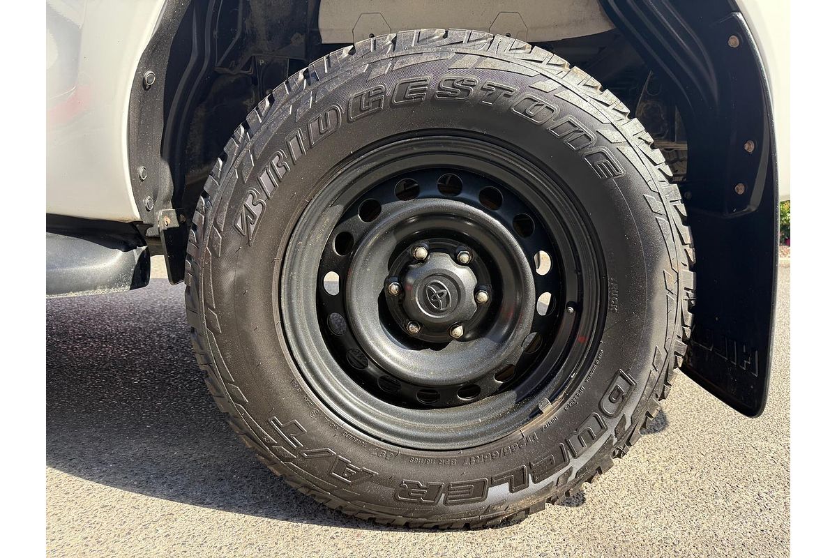 2019 Toyota Hilux SR GUN126R 4X4