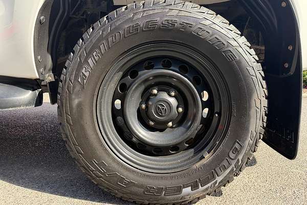 2019 Toyota Hilux SR GUN126R 4X4