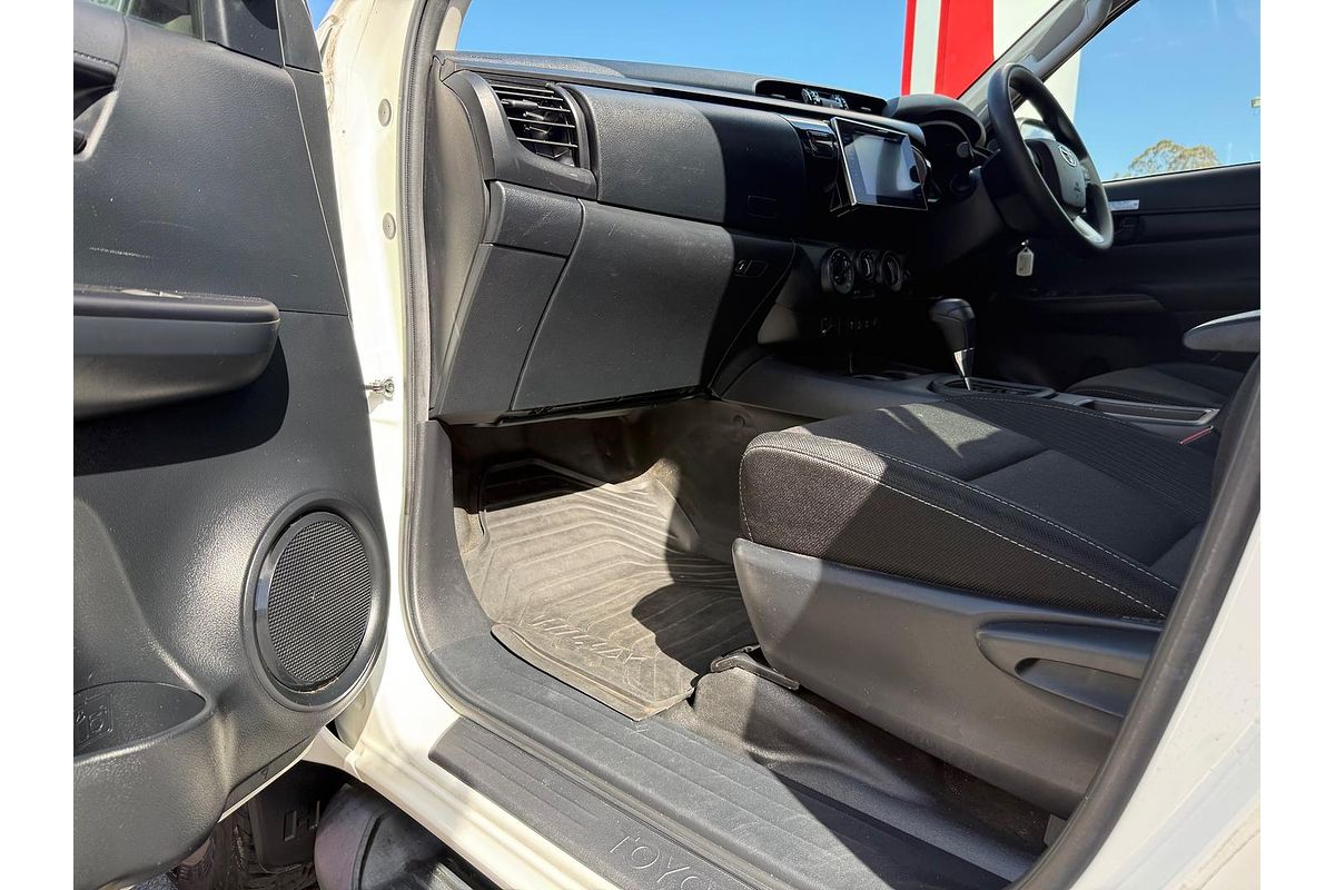 2019 Toyota Hilux SR GUN126R 4X4