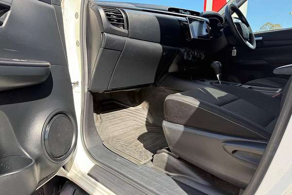 2019 Toyota Hilux SR GUN126R 4X4