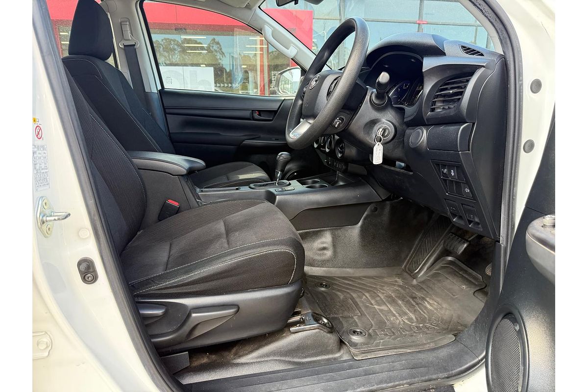 2019 Toyota Hilux SR GUN126R 4X4