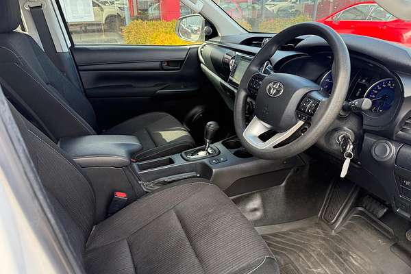 2019 Toyota Hilux SR GUN126R 4X4