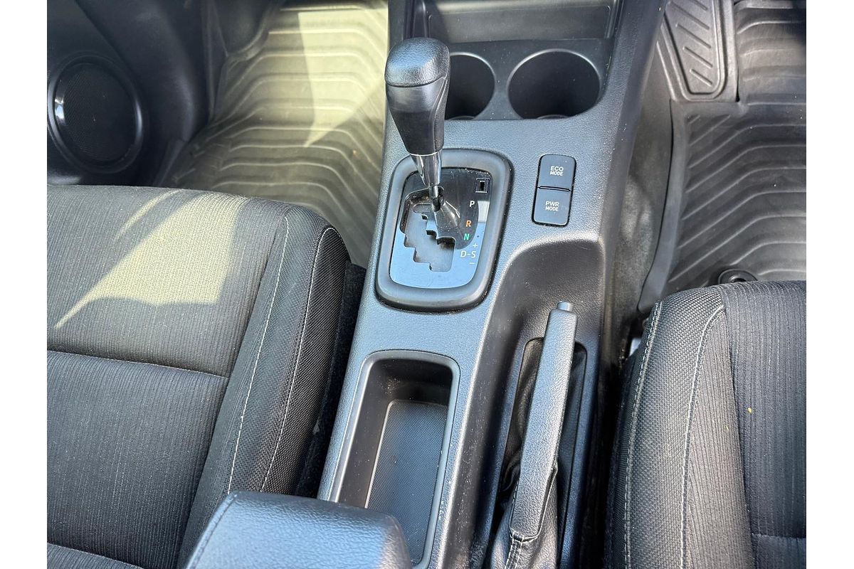 2019 Toyota Hilux SR GUN126R 4X4