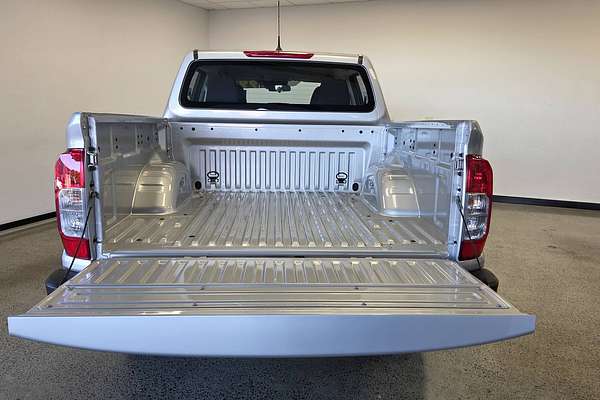 2025 Nissan Navara SL D23 4X4