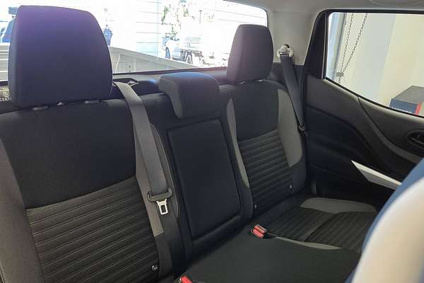 2025 Nissan Navara SL D23 4X4