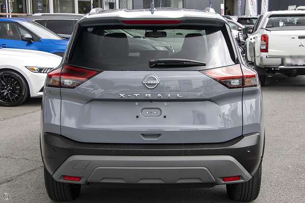 2025 Nissan X-TRAIL ST-L T33