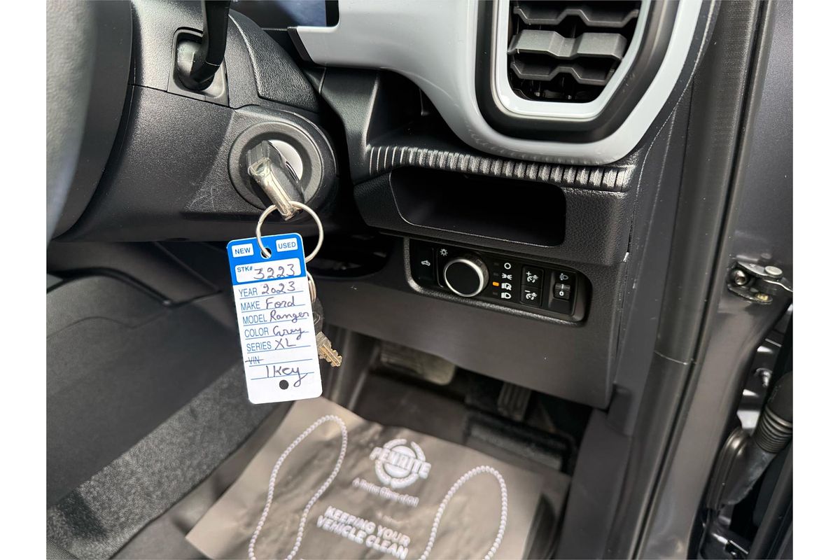 2023 Ford Ranger XL 4X4 2.0L