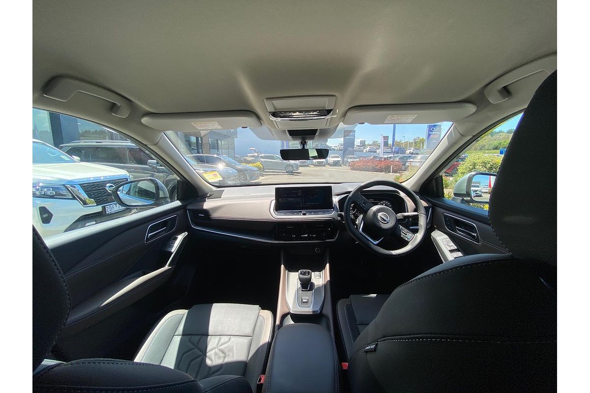 2025 Nissan QASHQAI Ti J12