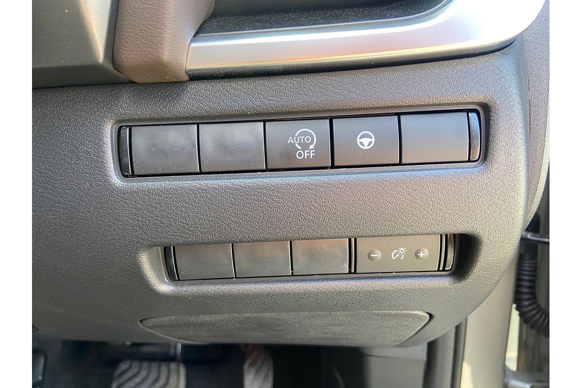 2025 Nissan QASHQAI Ti J12