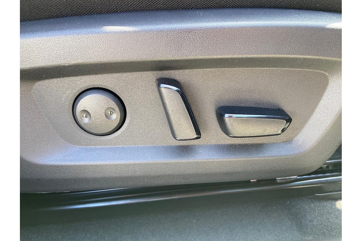 2025 Nissan QASHQAI Ti J12