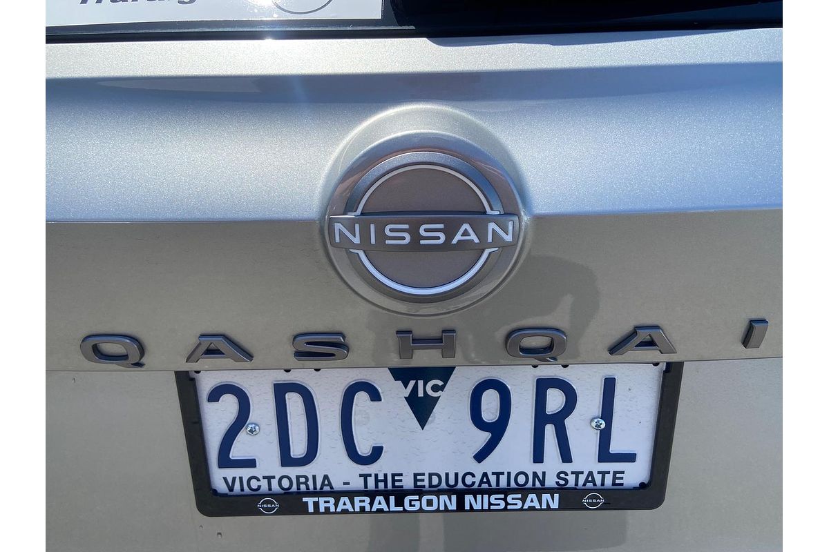 2025 Nissan QASHQAI Ti J12