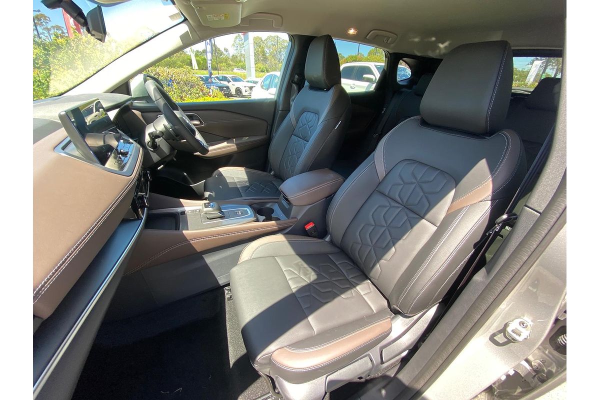 2025 Nissan QASHQAI Ti J12