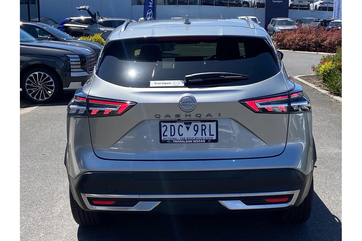 2025 Nissan QASHQAI Ti J12