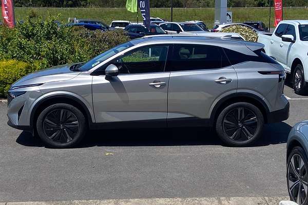 2025 Nissan QASHQAI Ti J12