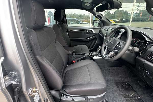 2025 Isuzu D-MAX LS-U 4X4