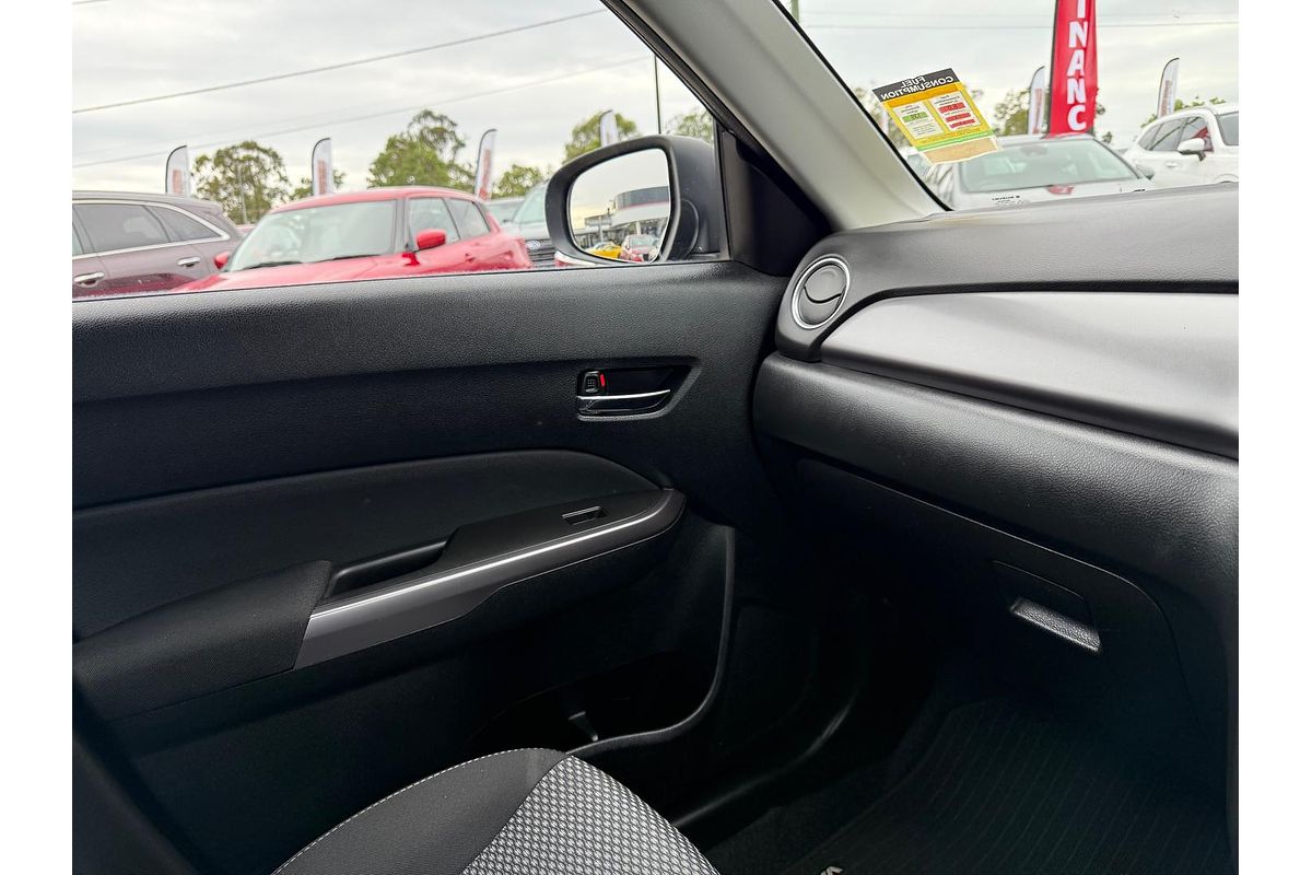 2023 Suzuki Vitara Limited Edition LY Series II