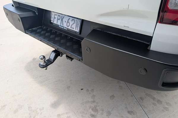 2024 Mitsubishi Triton GLX MV 4X4