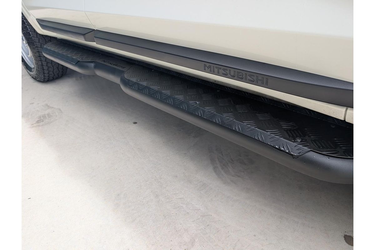 2024 Mitsubishi Triton GLX MV 4X4