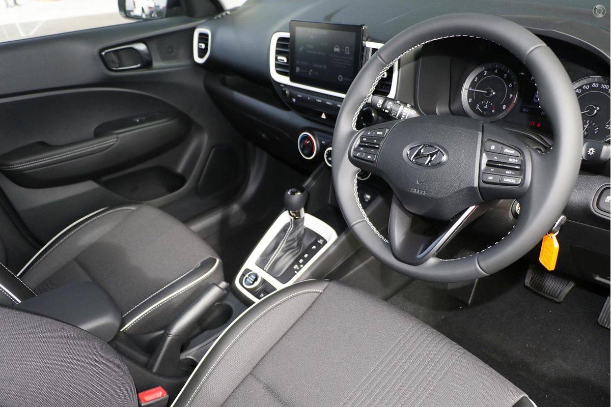 2021 Hyundai Venue Active QX.V3