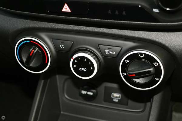 2021 Hyundai Venue Active QX.V3