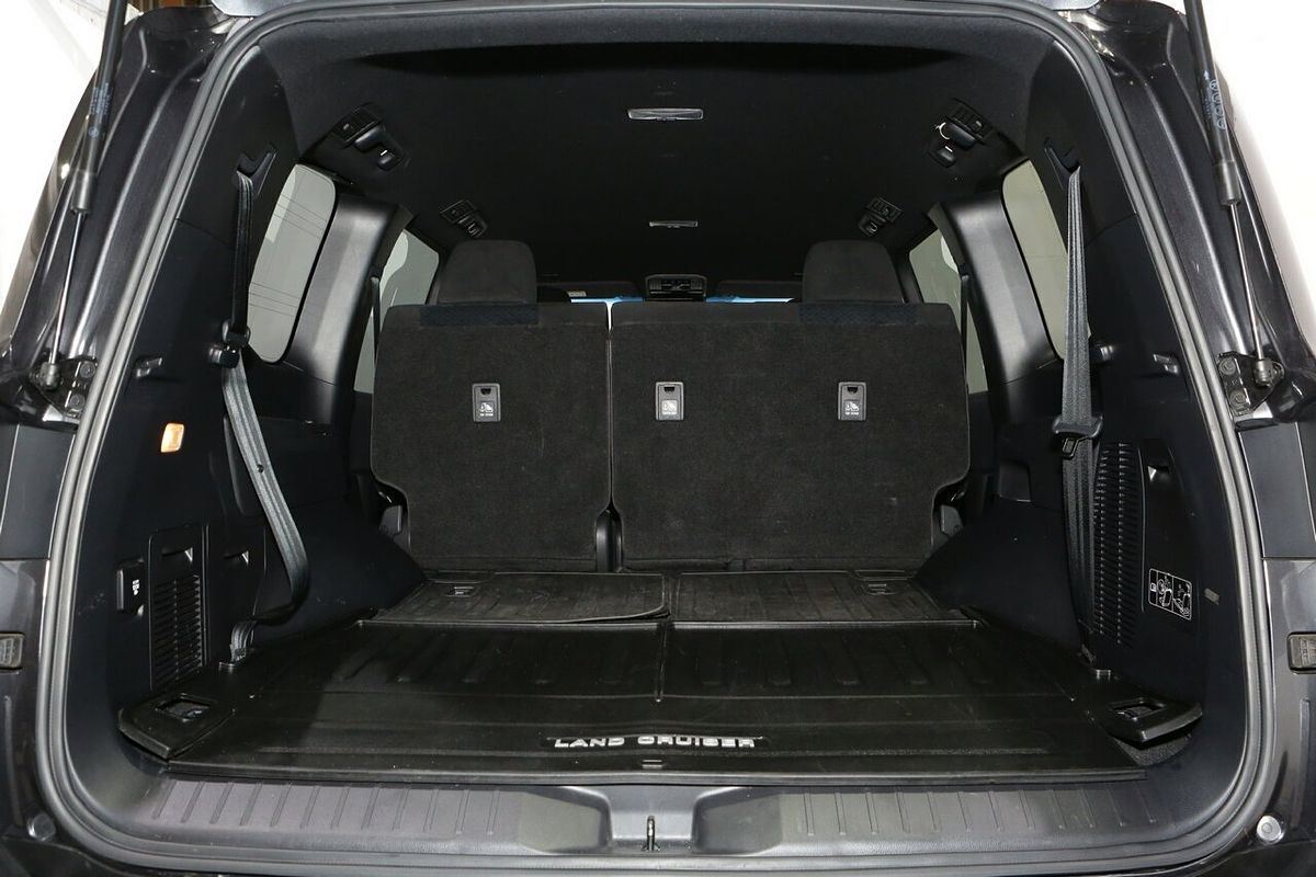 2023 Toyota Landcruiser GXL FJA300R