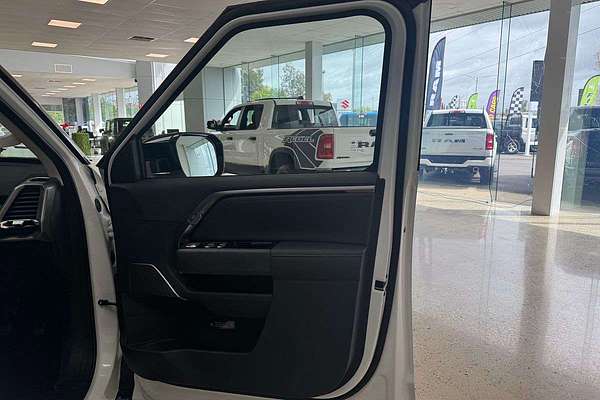 2025 LDV Terron 9 Origin EKK1C 4X4