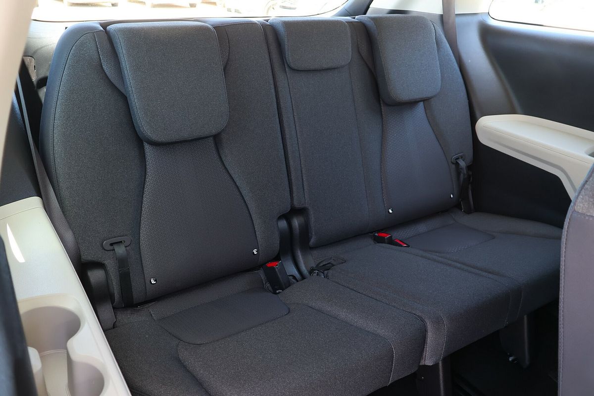 2022 Kia Carnival S KA4