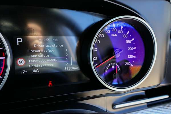 2023 Kia Carnival S KA4